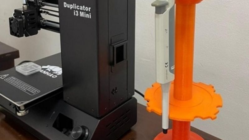 Inauguraron en el Malbrán una sala de impresión 3D de elementos sanitarios