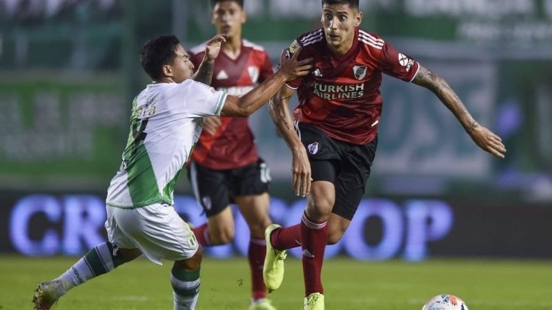 Angileri “no quiere saber nada” de pases y se enfoca en River