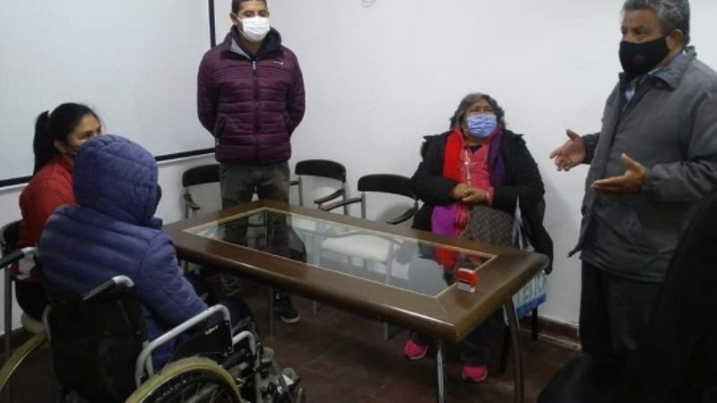 Primeros beneficiarios del programa "Promover Igualdad"