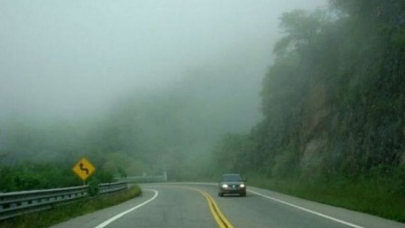Advierten por niebla y llovizna en El Totoral y la Cébila