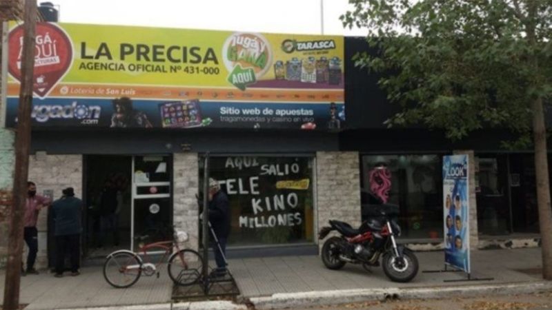 La emotiva historia del albañil que ganó 47 palos en el sorteo del Telekino