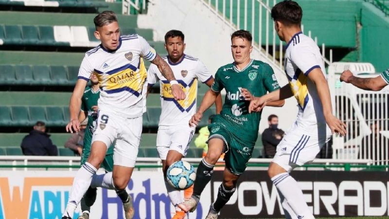 Sarmiento de Junín campeón, bajando a Boca y River