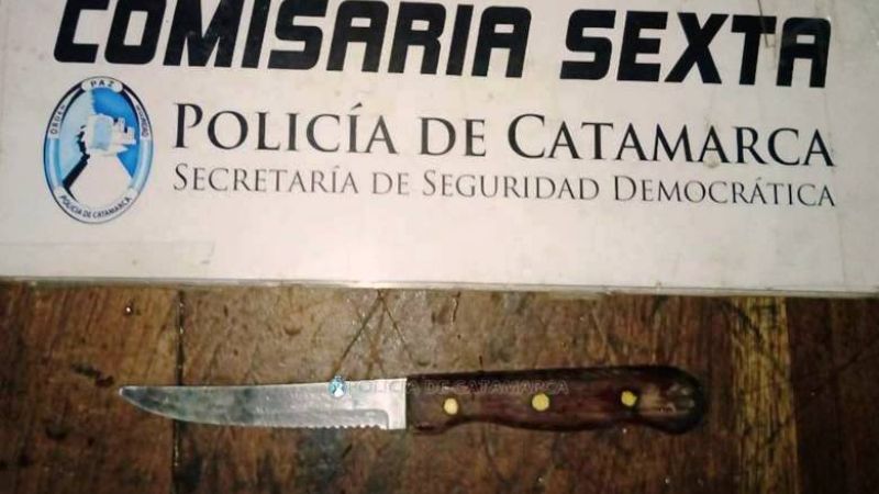 Intentó agredir físicamente a los Policías y fue aprehendido