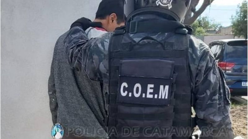 Detienen a un joven con 17 mil pesos robados