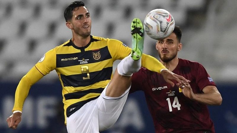 Agónico empate de Venezuela y Ecuador; ambos siguen en carrera