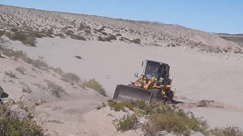 Trabajos para mejorar los caminos en Agua Amarilla