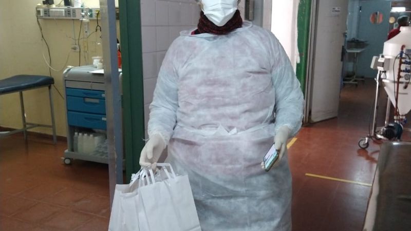 Papás internados por Covid recibieron un presente