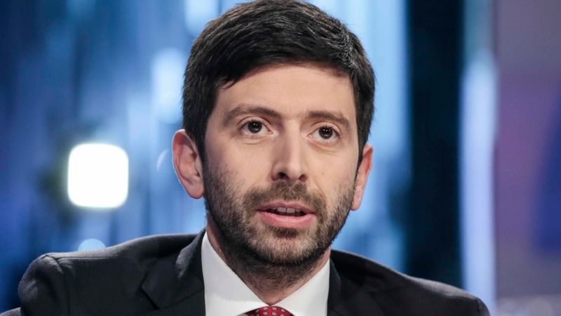 Italia elimina el uso obligatorio de barbijo al aire libre desde el lunes 28