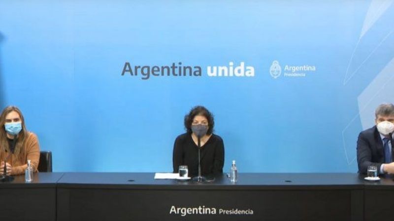 Sobre las segundas dosis: "Seguiremos completando los esquemas de vacunación"