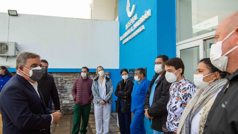 Jalil recibió a nuevos profesionales para el Malbrán