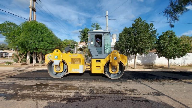 Avanza la pavimentación del Boulevard 9 de Mayo en Recreo