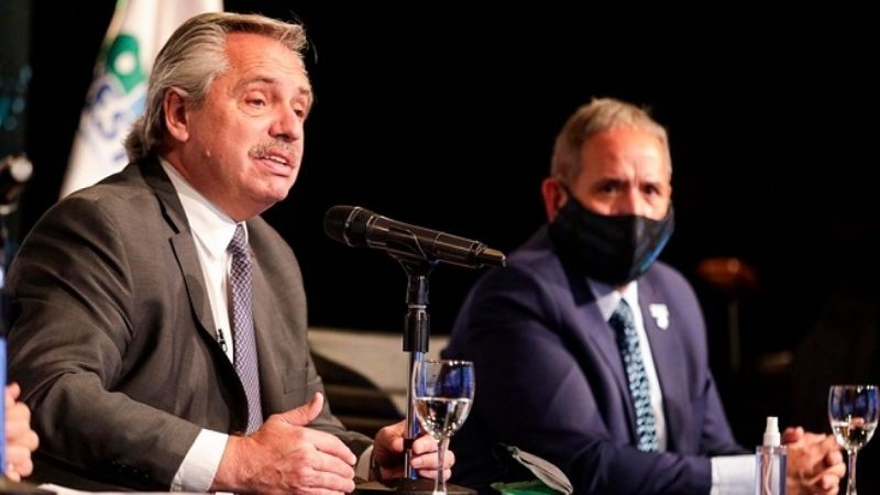 “Nos vamos a poner de pie porque vamos a vencer a la pandemia todos unidos"