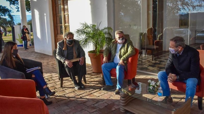 Anuncian el inicio de obras preliminares para el Complejo Dique Río Hondo