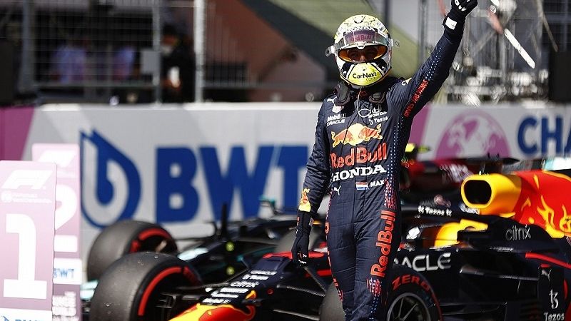Verstappen gana la pole para el GP de Estiria, Austria