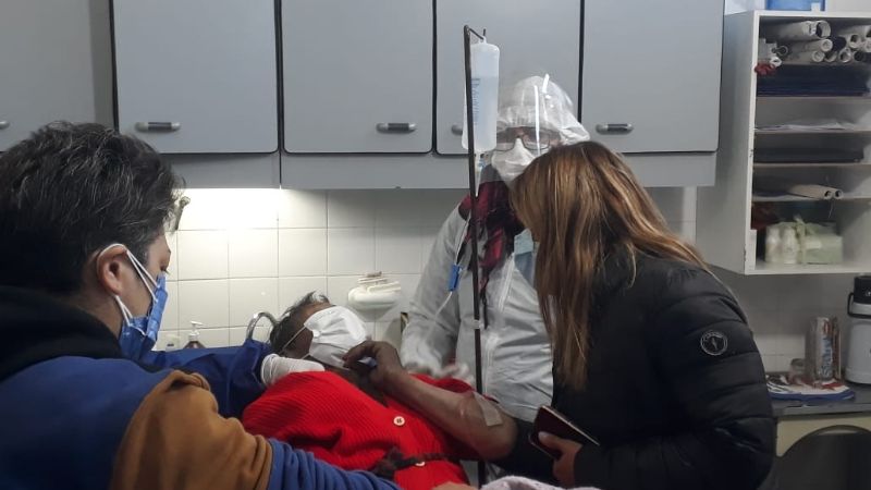 Doña Lorenza se encuentra estable y es traslada por vía aérea a Capital
