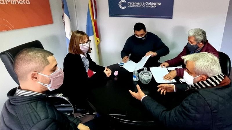 Lanzan campañas de control y fiscalización a proyectos mineros