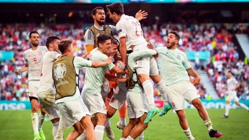 España venció a Croacia en un partidazo y está en 4tos. de final