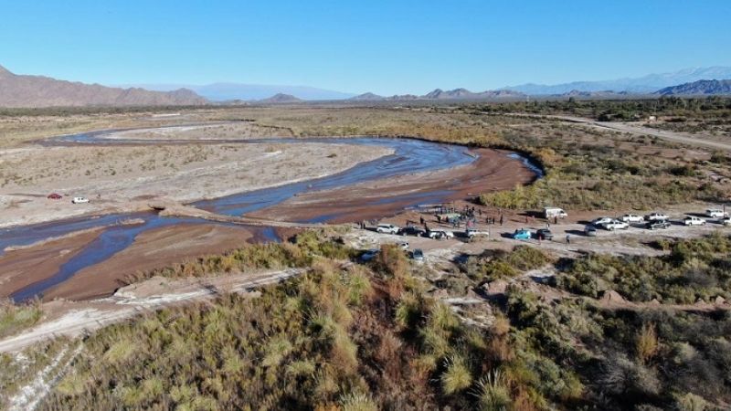 Jalil anunció la construcción de un puente en Tinogasta