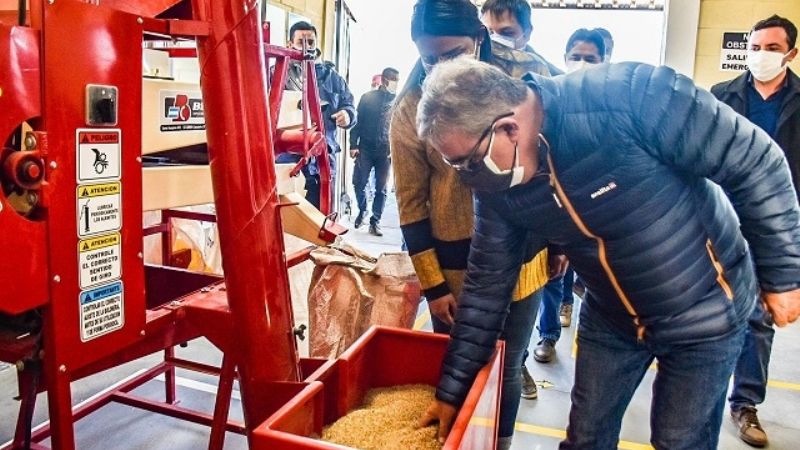 Jalil anunció la construcción de un puente en Tinogasta