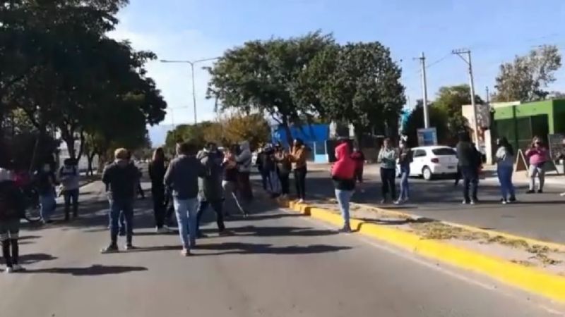 Precarizados piden mejoras laborales y reconocimiento