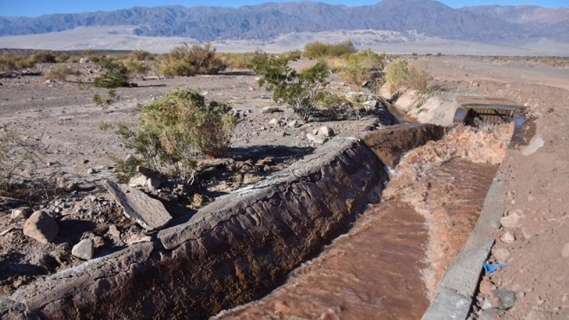 Jalil inauguró obra de canalización del río Guanchín