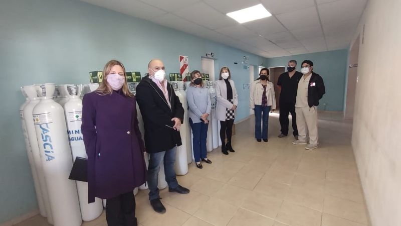 MARA aportó 50 tubos de oxígeno que serán destinados al interior
