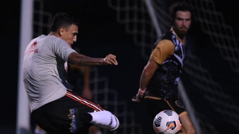River goleó 8-0 en su primer amistoso de pretemporada