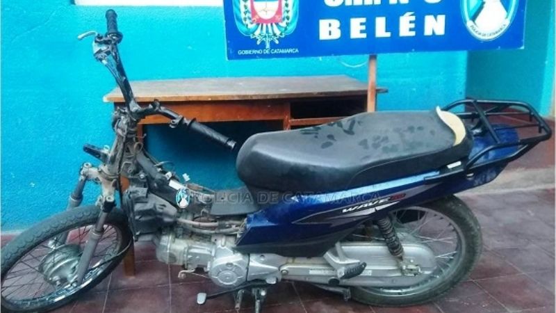 Recuperan una motocicleta sustraída en Belén