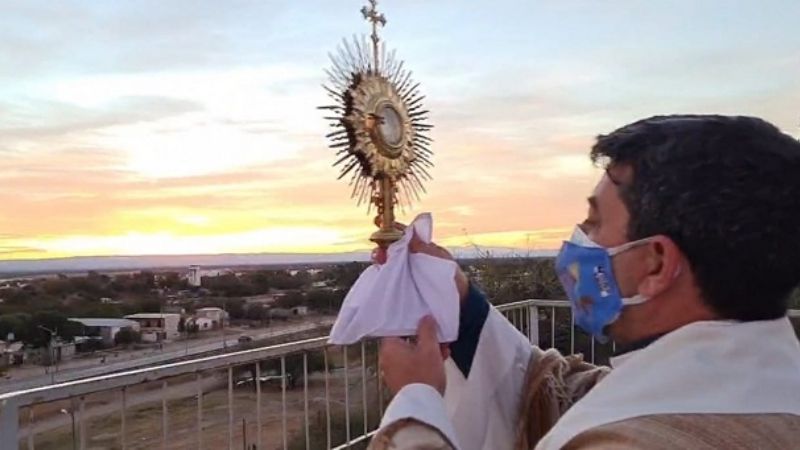 Emotiva celebración de Corpus Christi en Recreo
