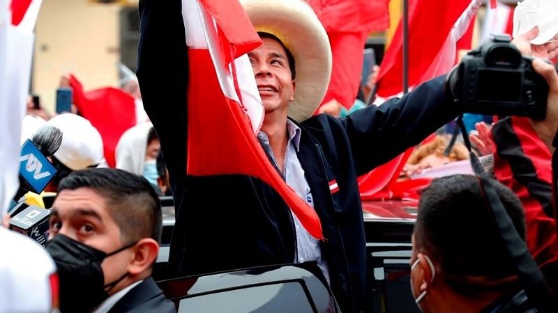 Perú: últimos conteos dan la victoria a Pedro Castillo