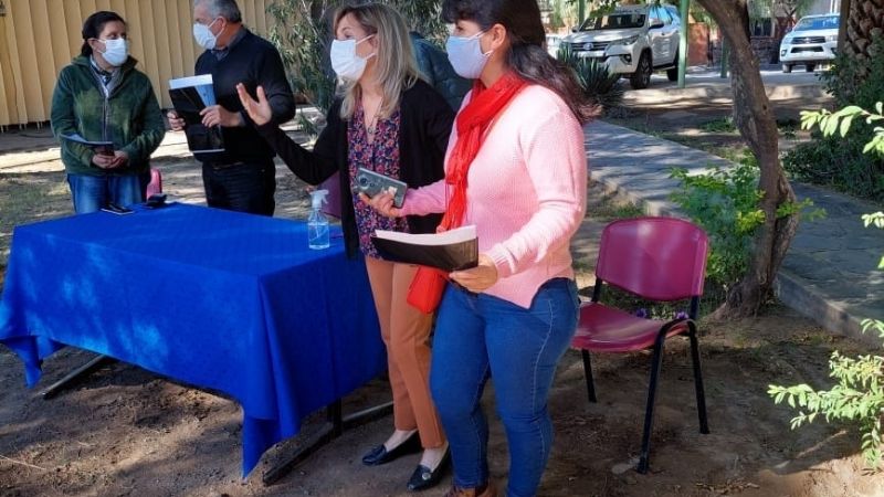 Se completó la entrega de contratos de guardia a becados de toda la provincia