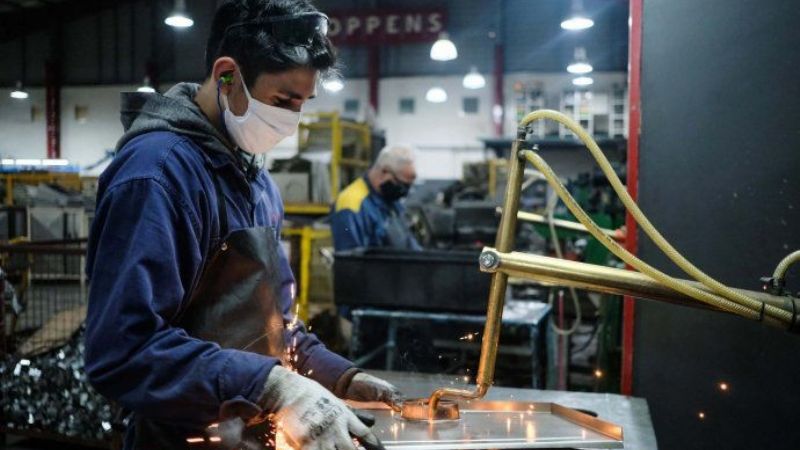 La industria ya se ubica un 4% por encima del nivel prepandemia