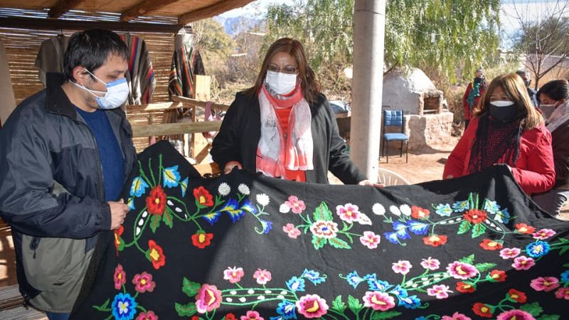 Ampliación de galería para las mujeres tejedoras en Tinogasta