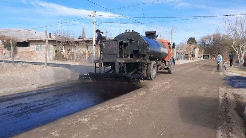 Obra de pavimentación en los barrios de San José