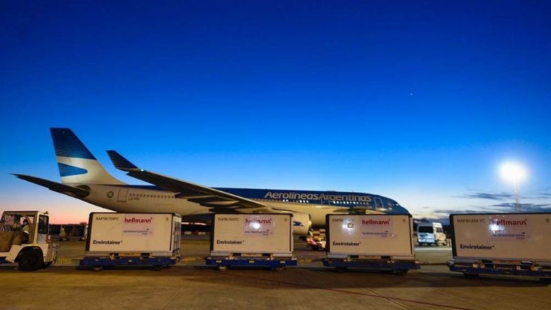 Llegó un nuevo vuelo de Aerolíneas con más de 768 mil dosis de Sinopharm
