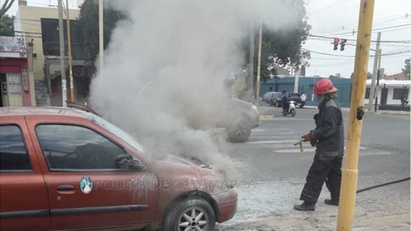 Se incendió un auto