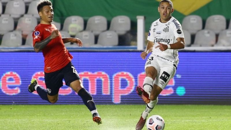 Derrota de Independiente ante Santos, en Brasil