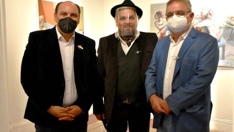 El intendente Saadi visitó la muestra artística de Guzmán