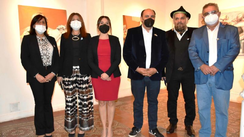 El intendente Saadi visitó la muestra artística de Guzmán