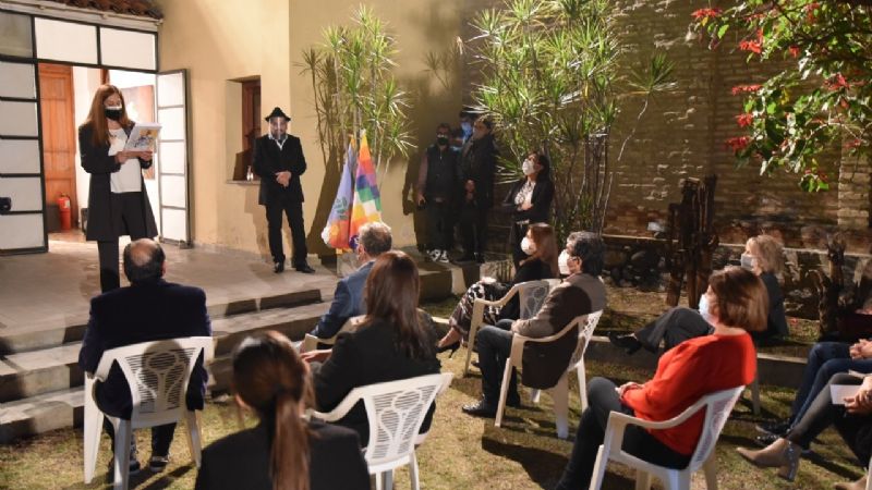 El intendente Saadi visitó la muestra artística de Guzmán