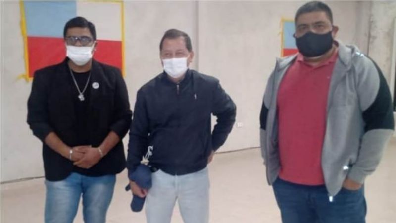 Otra vez gremialista coquetea con la política