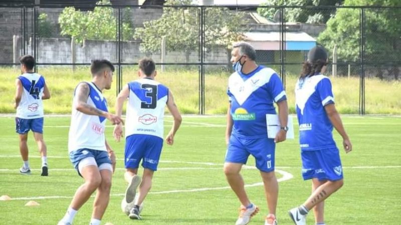 Vélez vuelve a entrenar hoy, en su predio “Los Fundadores”