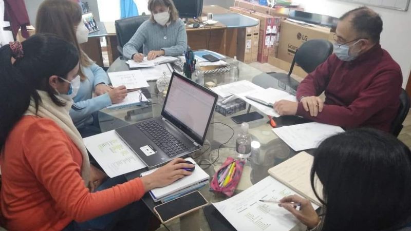 Planifican el plan para vacunar a menores de edad