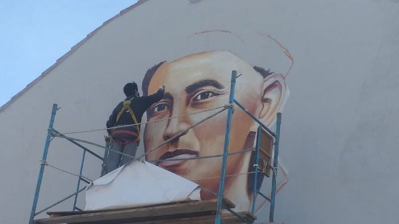 Mágico mural en honor a Fray Mamerto Esquiú