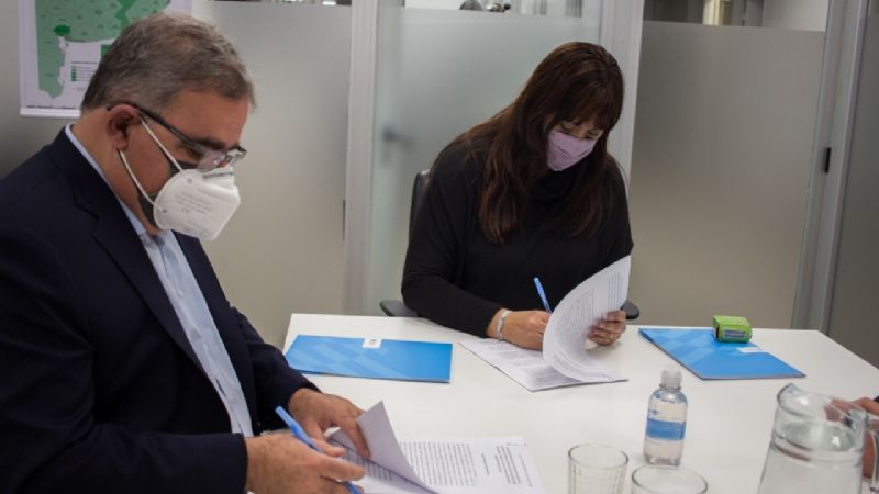 Jalil firmó convenio con Nación para crear 753 lotes con servicios en Valle Chico