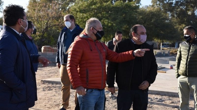 Saadi recorrió la obra de la Feria del Parque