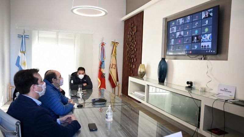 Se entregaron 370 certificados  en herramientas laborales