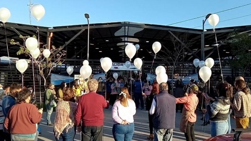 Suelta de globos en el PCPC