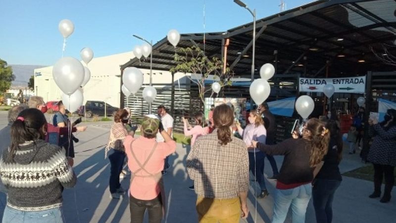 Suelta de globos en el PCPC