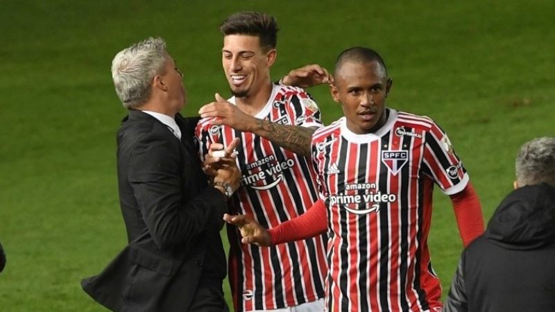 Racing perdió 3-1 con San Pablo, también fue eliminado